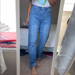 Levi high wasted jeans